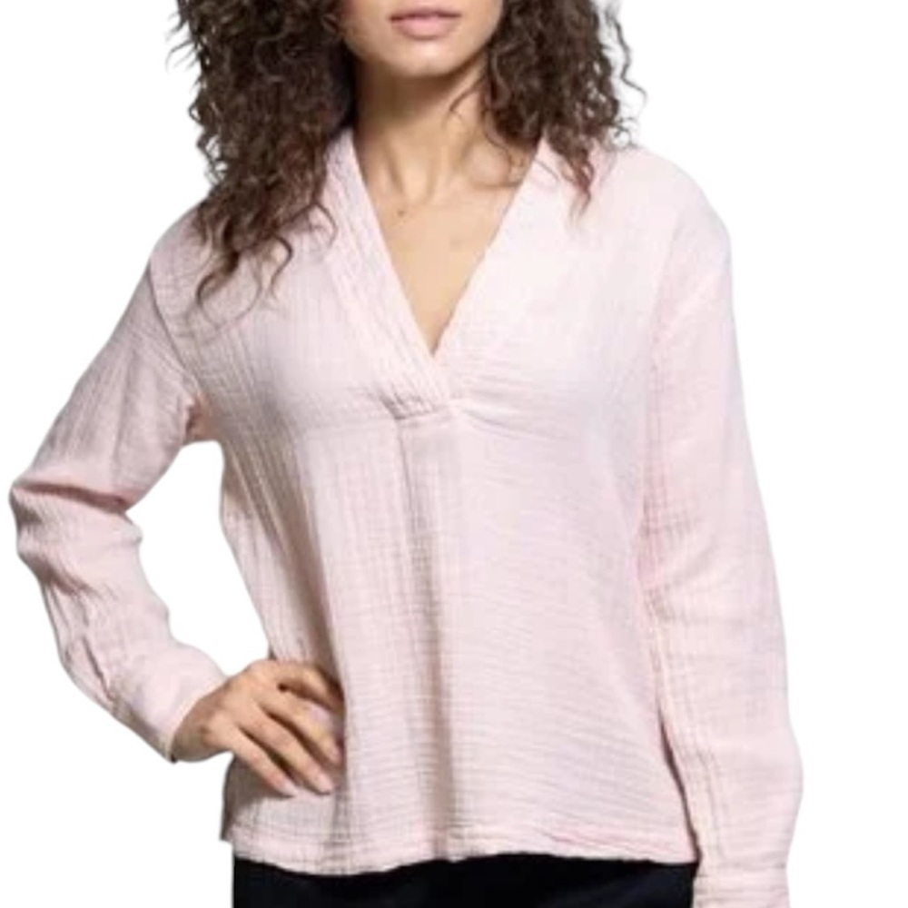 Xirena Ava Chelsea Gauze Top